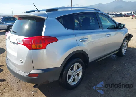 2013 Toyota Rav4 Xle z USA, uszkodzony, nr VIN JTMRFREV1D5025741